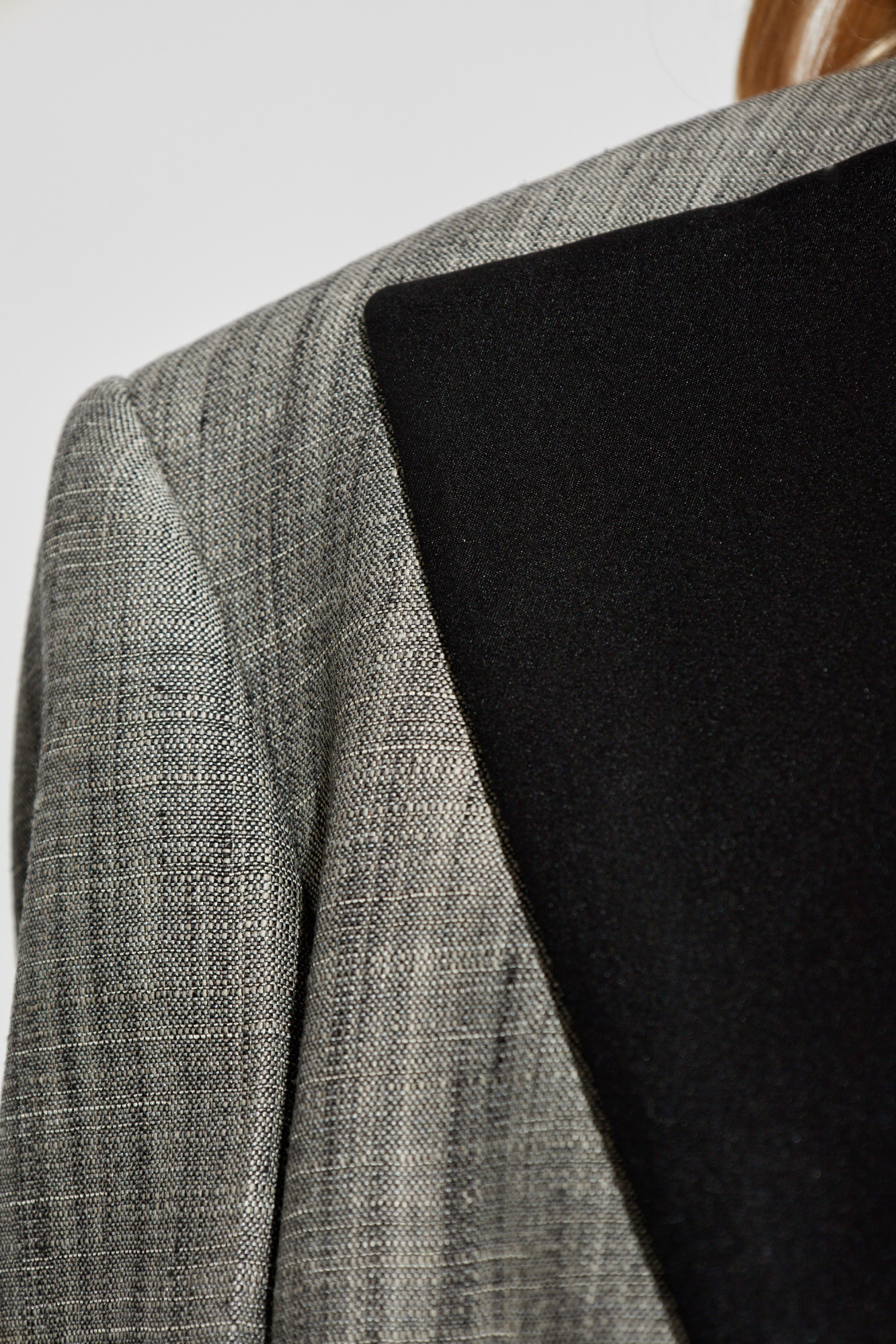〓JIL SANDER〓 グレージュVネック リボンOPENアームWOOLニット 〓JIL SANDER〓 グレージュVネック リボンOPENアームWOOLニット